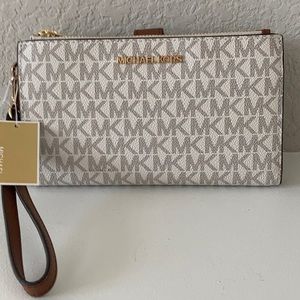 Michael Kors JST Large Double ZIP Phone Wristlet